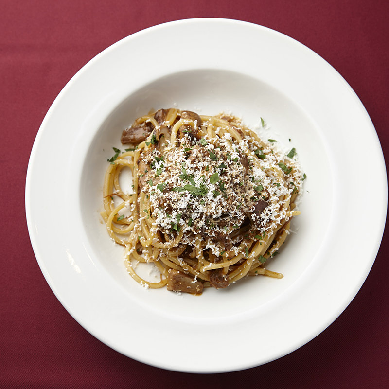 牛ホホ肉の煮込みパスタ(BUON GRANDE ARIA)