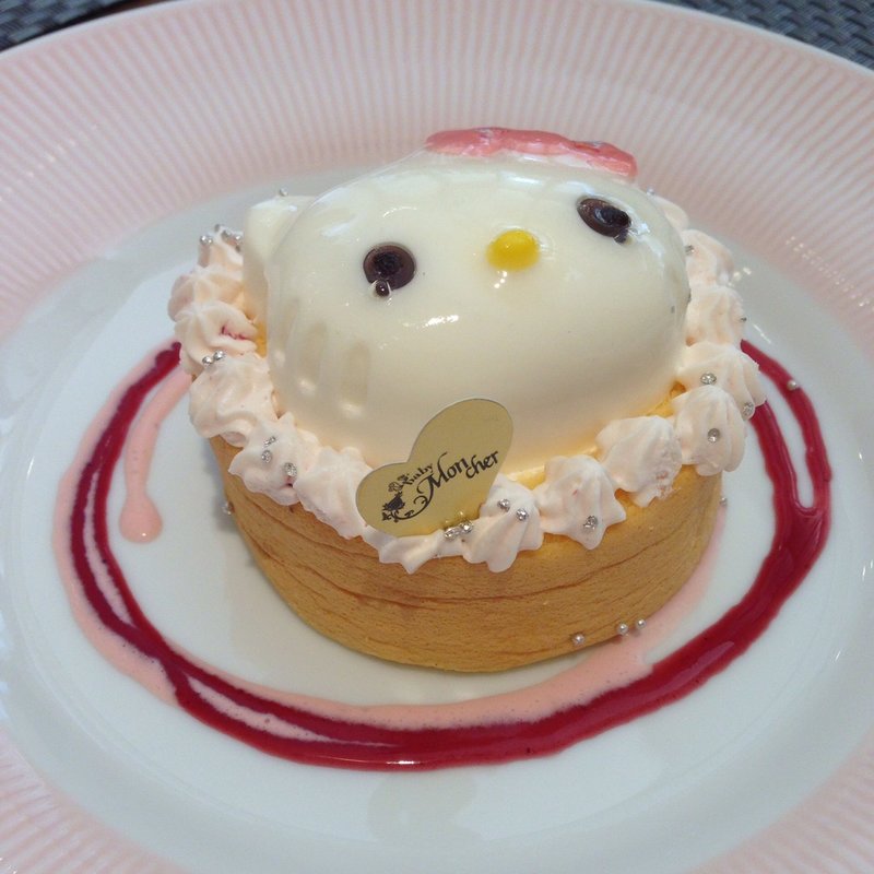 ムース・オ・ハローキティセット(ベビーモンシュールイオンレイクタウン店)