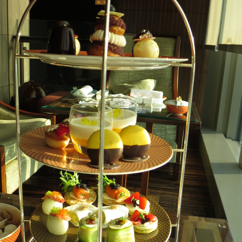 スキンキャビアがテーマの特別アフタヌーンティー(Ventaglio)