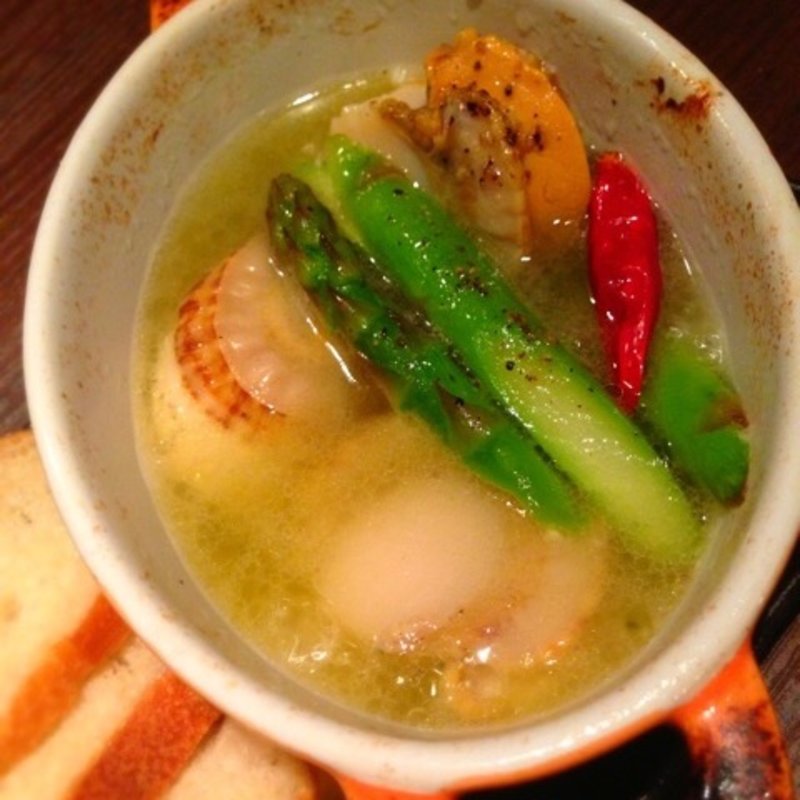 ホタテのアヒージョ(ブリタ 東銀座店)