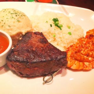 Outback Special and Grilled Shrimp(アウトバック・ステーキハウス 渋谷店 （OUTBACK STEAKHOUSE【旧店名】アウトバックグリル）)