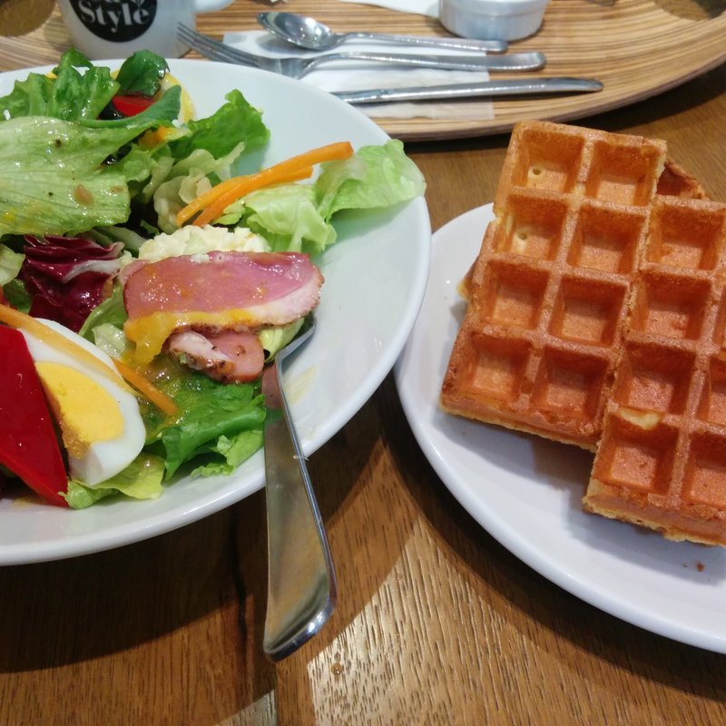 季節のサラダプレート(マザーリーフティースタイル イオンモール春日部店)