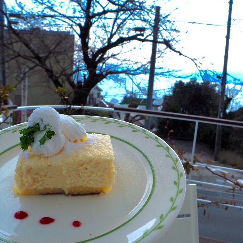 「海辺の途中」 レモンケーキ(海辺の途中 )