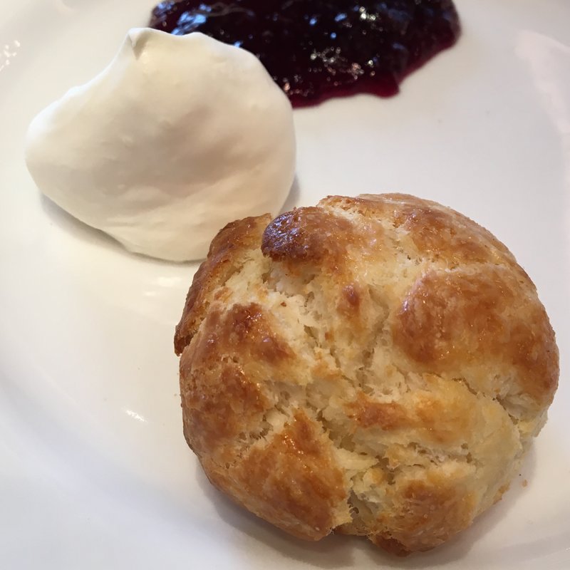 スコーン(アフタヌーンティー・ティールーム 丸の内新丸ビル)