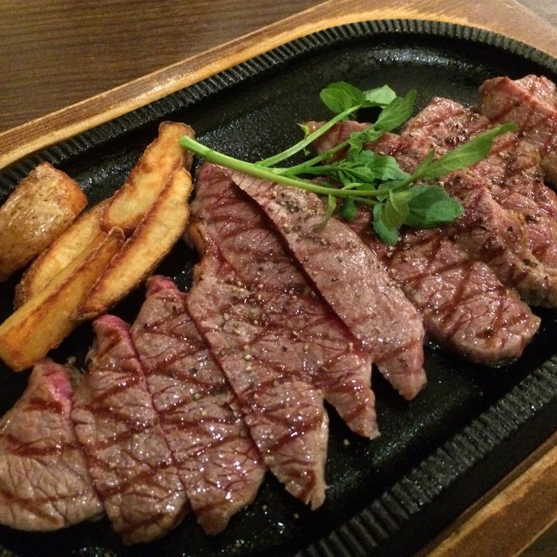 黒毛和牛ブリスケステーキ(Revo )