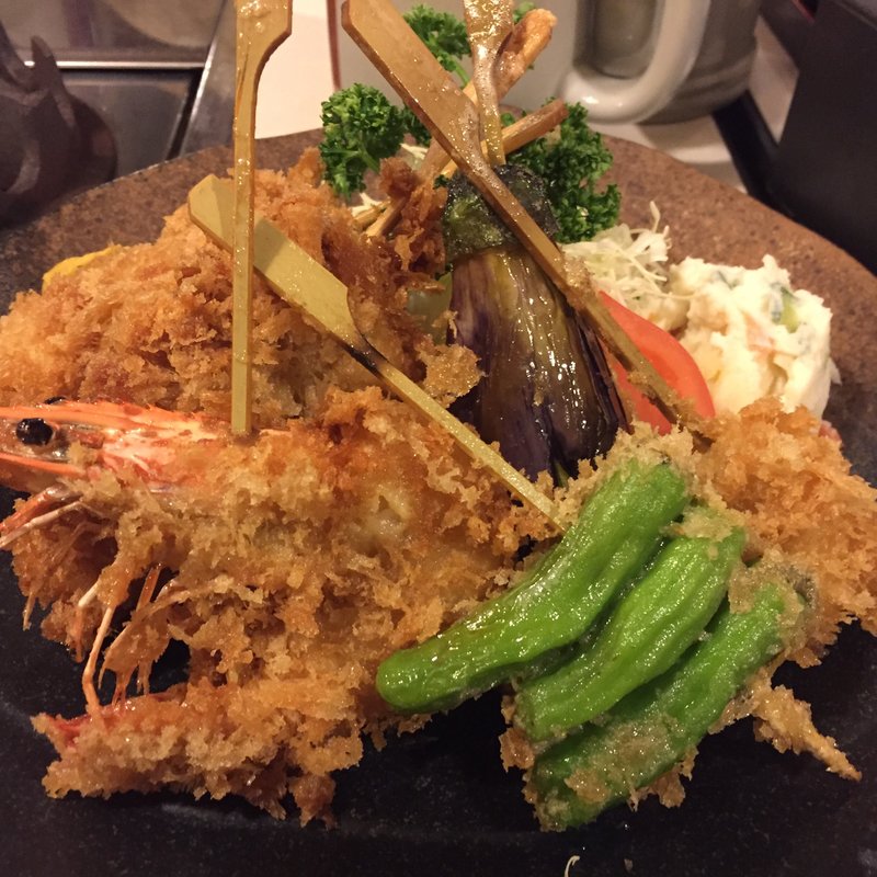 串揚げ盛合せ(まこと 参道店 )