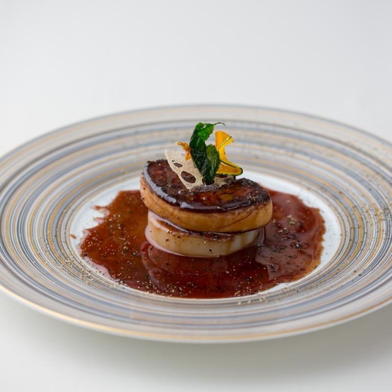 フォアグラと大根のロッシーニ(黒猫 福島本店)