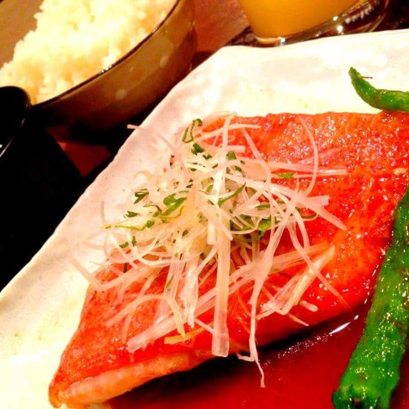 梅風味の白身魚煮付け定食(楽家)