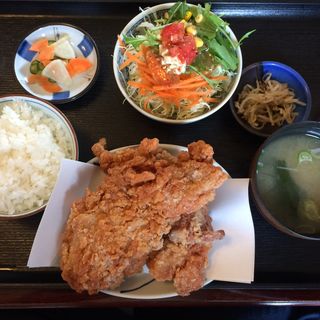唐揚げ定食2ピース(AKARI DINING （アカリダイニング）)