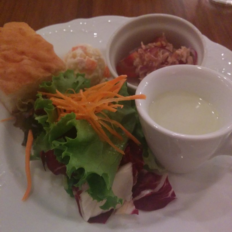 デリプレート(税込)(カピートロ （capitolo）)