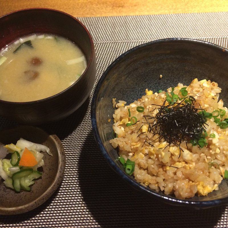 ガーリックライス(新宿 鉄板焼 ORCA（オルカ）)