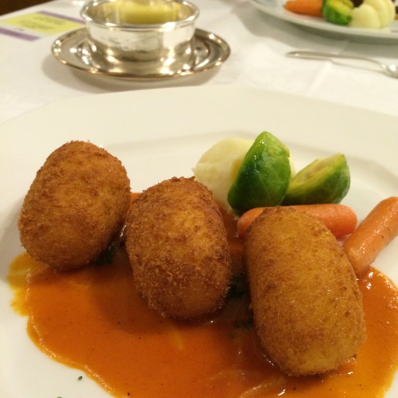 蟹クリームコロッケ(富士屋ホテル )