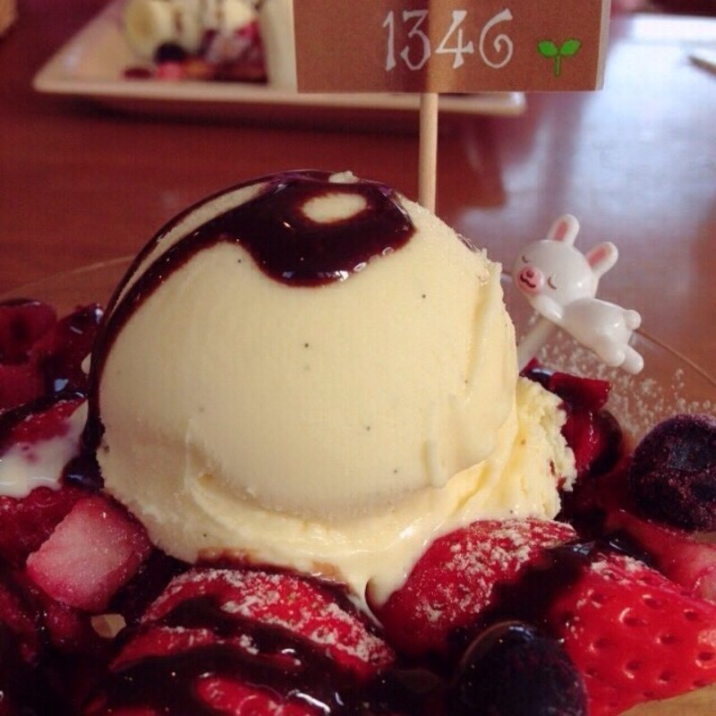 ベリーベリーアイス(cafe 1346)