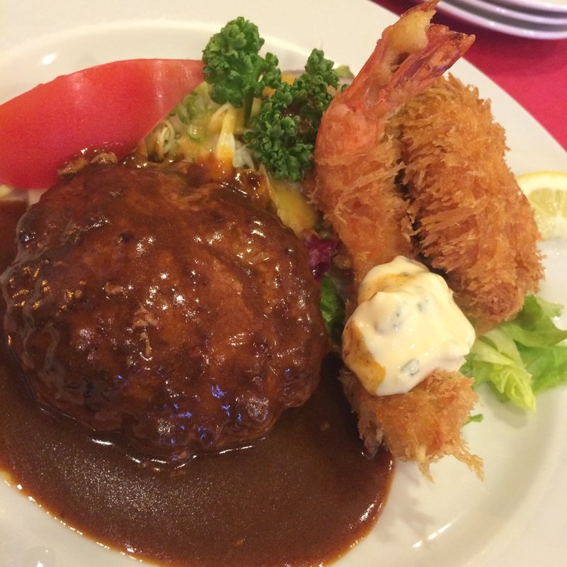 ハンバーグエビフライコロッケ(レストラン コヤノ)
