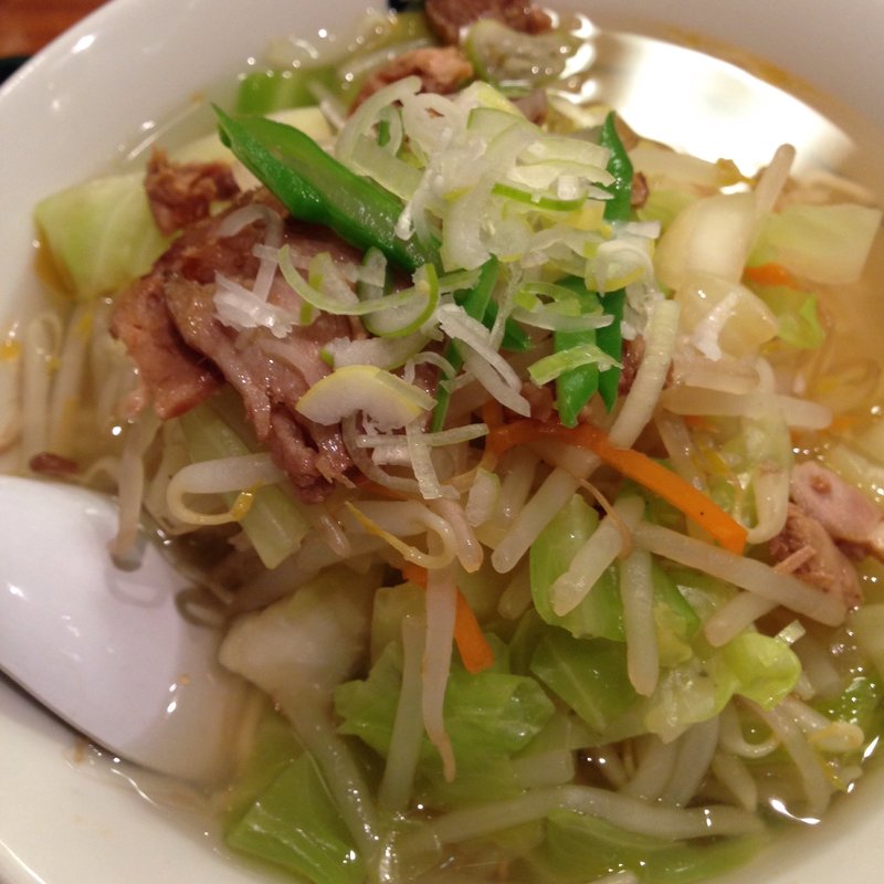 とんさいラーメン(らーめん直久 青山店)