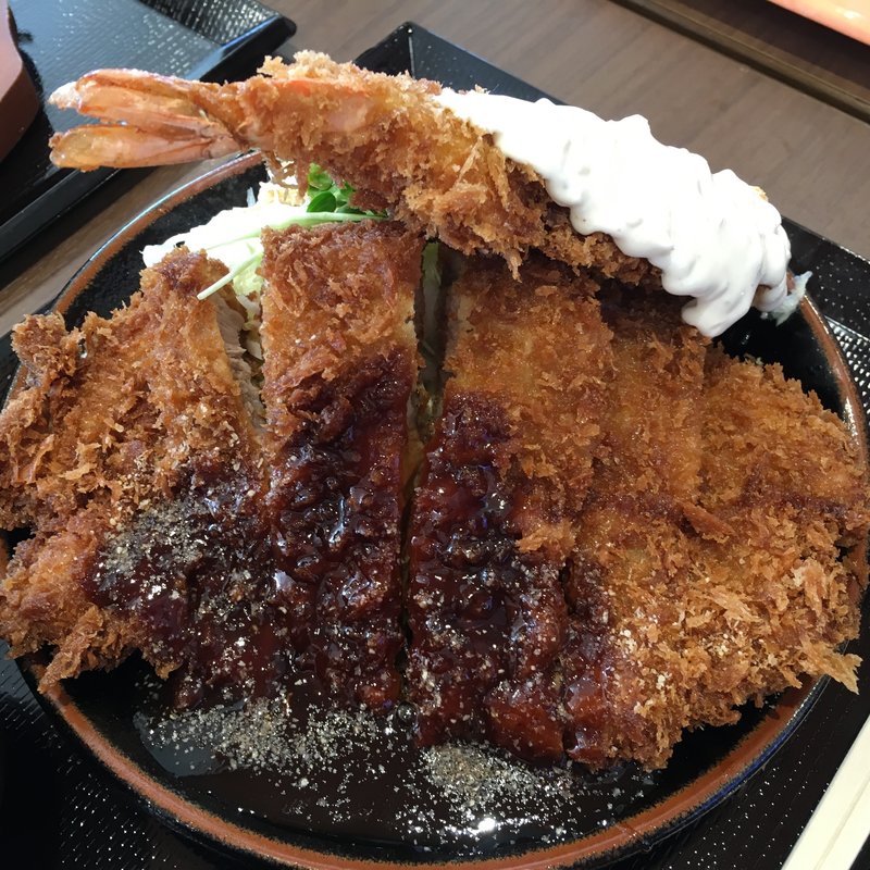 えび豚定食(豚屋 とん一イオンモール神戸北店)