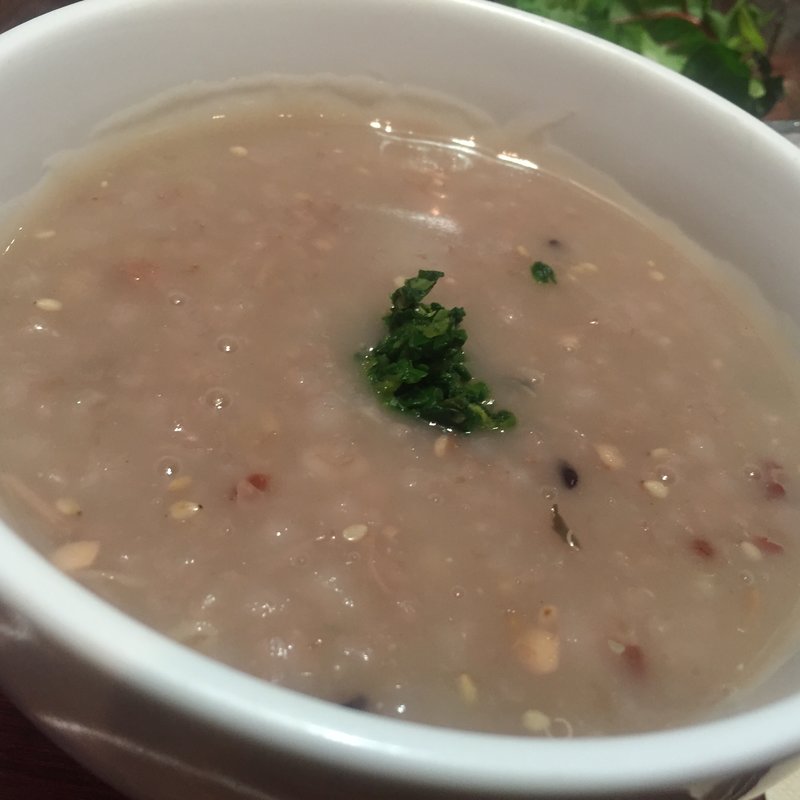 雑穀米のお粥(南青山エッセンス)