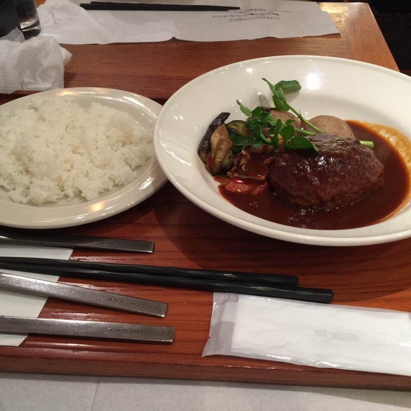 ハンバーグシチュー(いしがまやハンバーグ アトレ吉祥寺店)