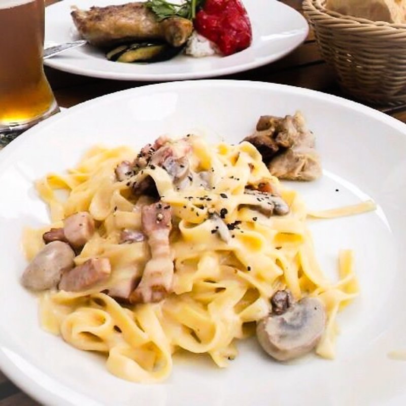 フェットチーネのカルボナーラ(T.Y.HARBOR)