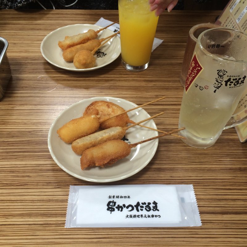 (串かつだるま 新世界総本店)