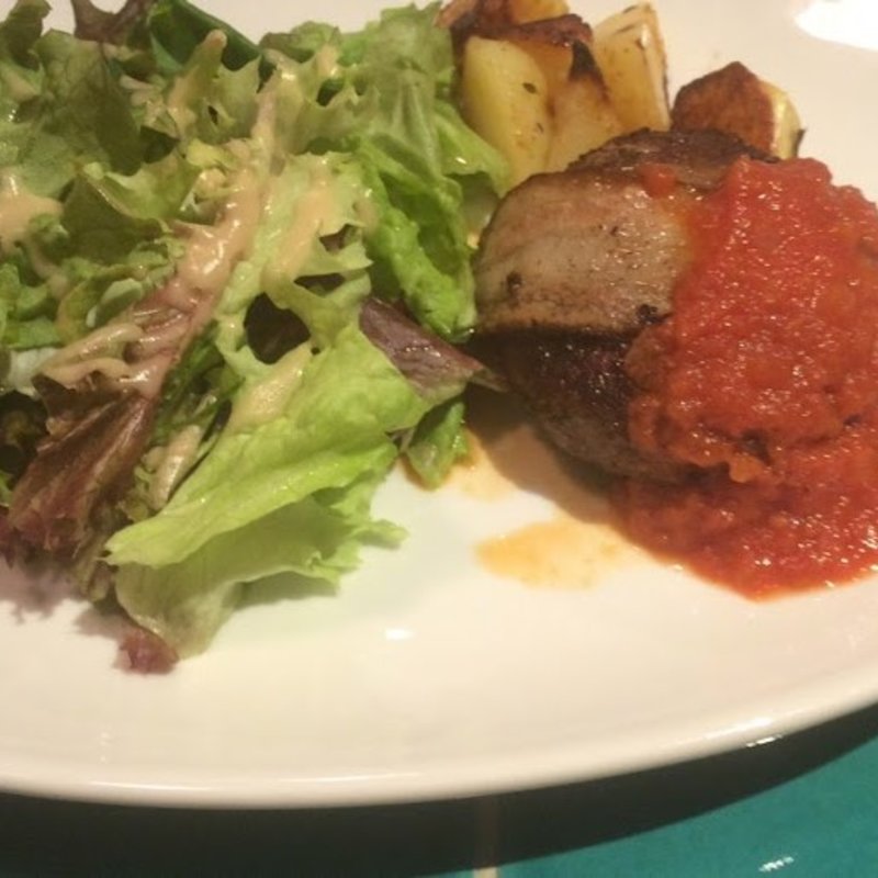 和牛ハンバーガー(焼肉炭聖 谷中店)