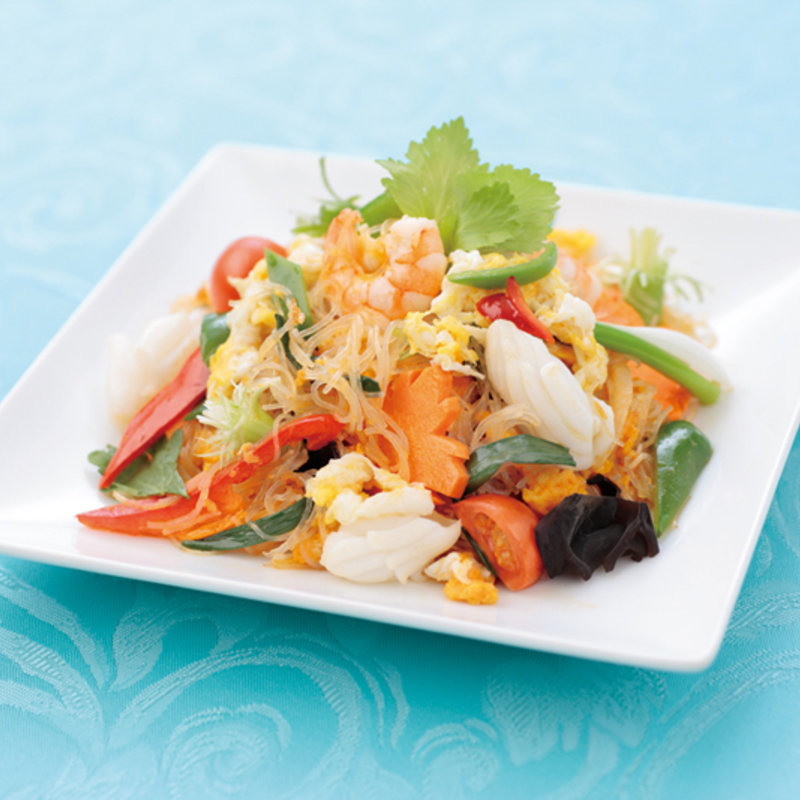 海鮮と春雨の炒め物(バンコクキッチン 有楽町店)