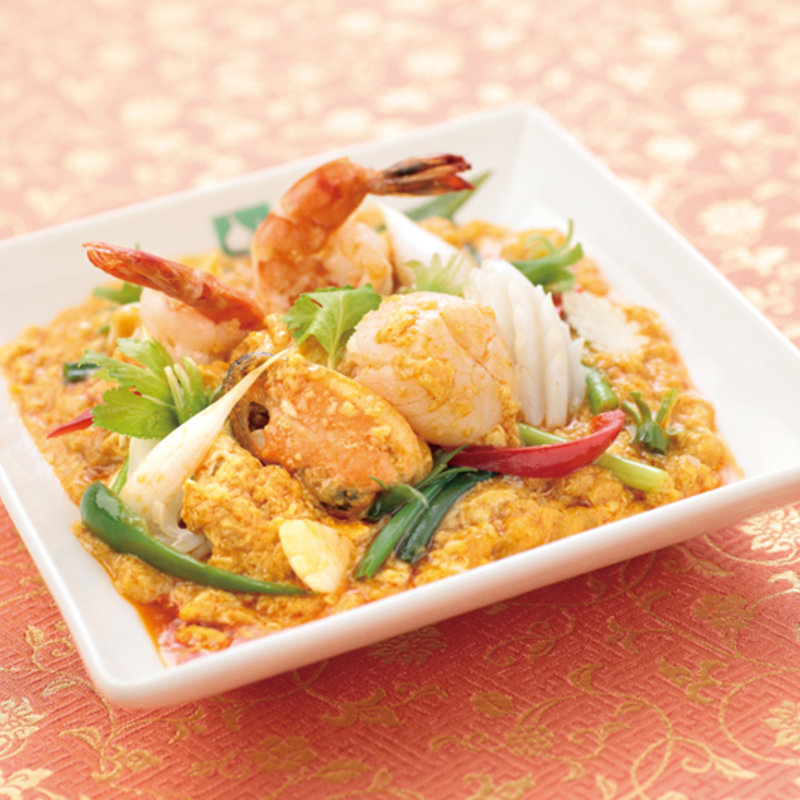 鮮魚の卵とじ　カレーソース(バンコクキッチン 有楽町店)