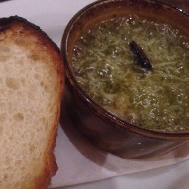 シラスのブルスケッタ(ハマまで5分)