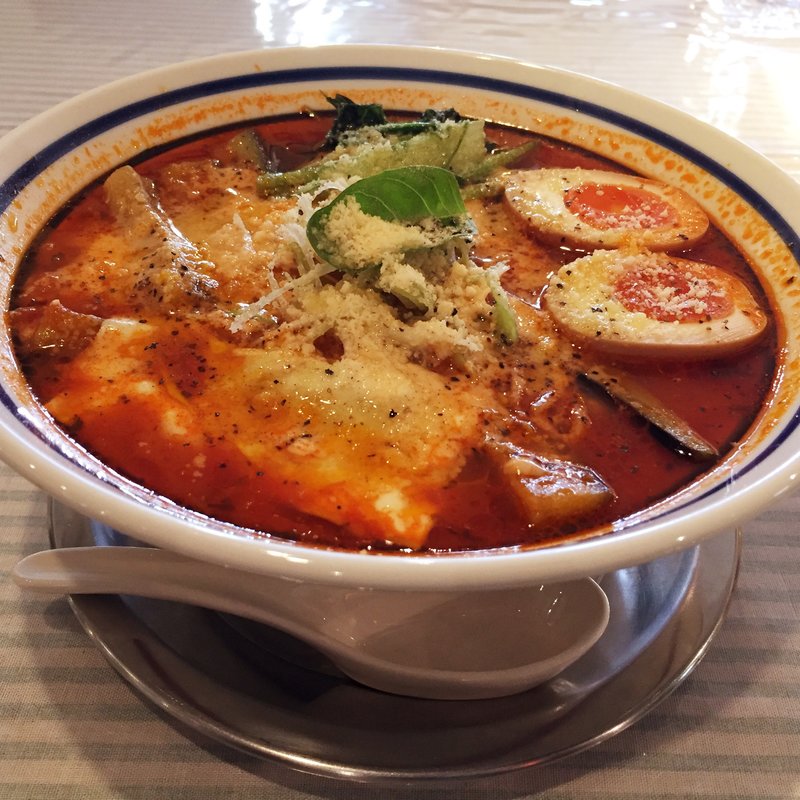 トマトラーメン(Uncle tetsu's Matcha cafe 薬院店)