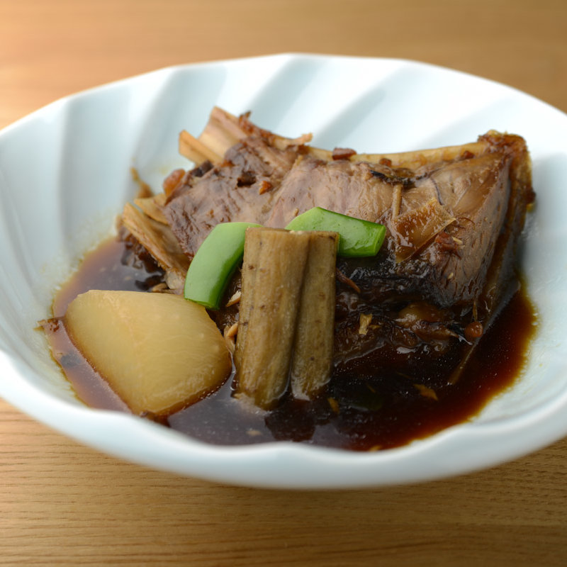 スペアリブの醤油煮(さかな竹若 築地本店)