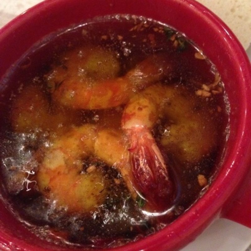 エビとマッシュルームのアヒージョ(パスタ&ピッツァ ワインバー ヨロ WINE BAR YOLO)