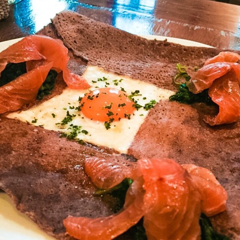 コンプレット・サーモン(ル・モンサンミシェル （Le Mont-St-Michel）)