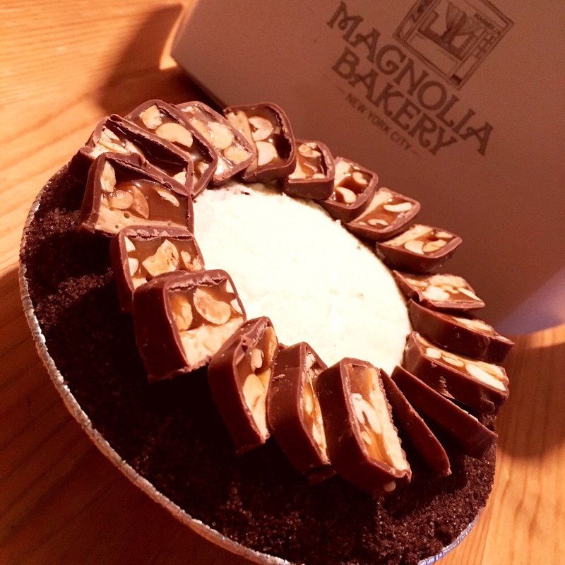 スニッカーズ アイス ボックスパイ(マグノリアベーカリー表参道)