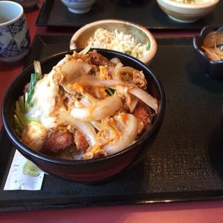 ブリかつ丼(潮風)