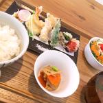 海老と野菜の天ぷら定食
