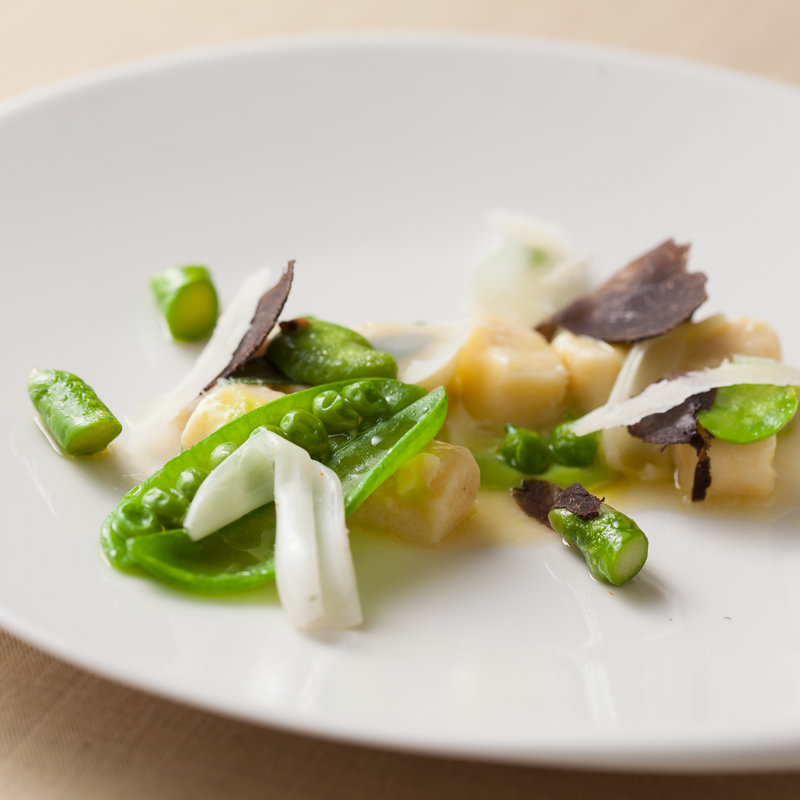 ホタテとソラマメのポワレ(サーラカリーナ福岡店)