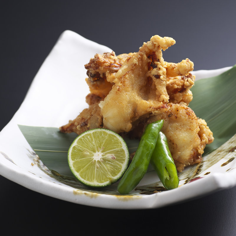 河豚の唐揚げ(焼ふぐ 優ふく 東心斎橋)