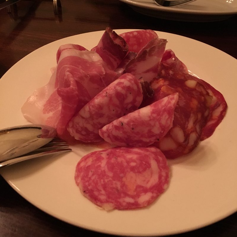 イタリア産サラミとカポコッロの盛り合わせ(ガレオーネ （GALEONE）)