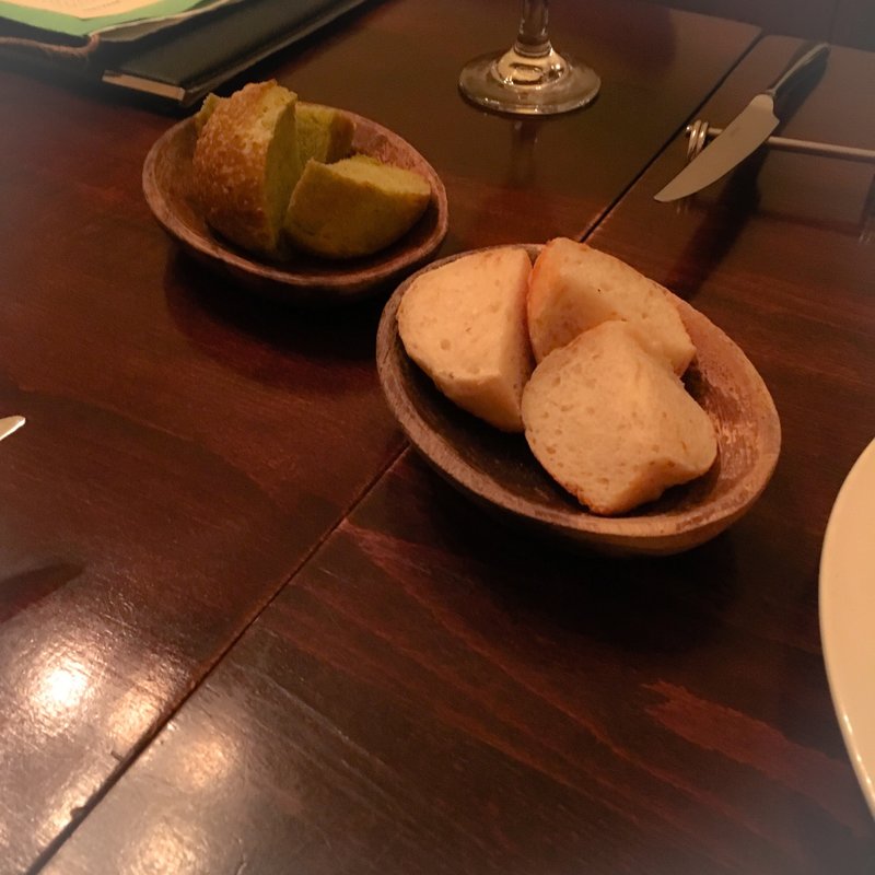 自家製パン(ガレオーネ （GALEONE）)