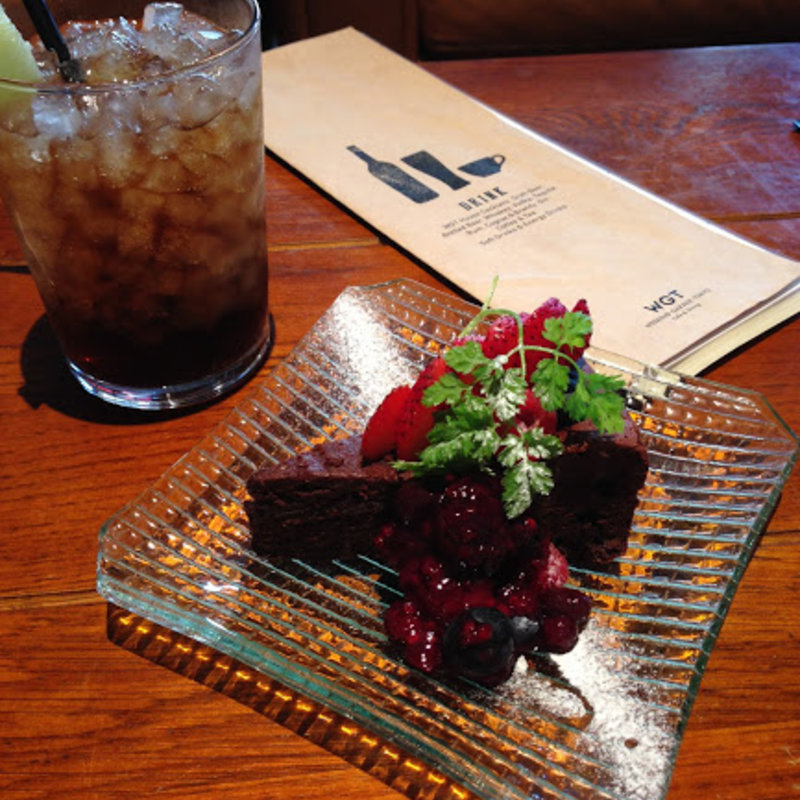 ガトーショコラ　アイスティー(WGT weekend garage tokyo)