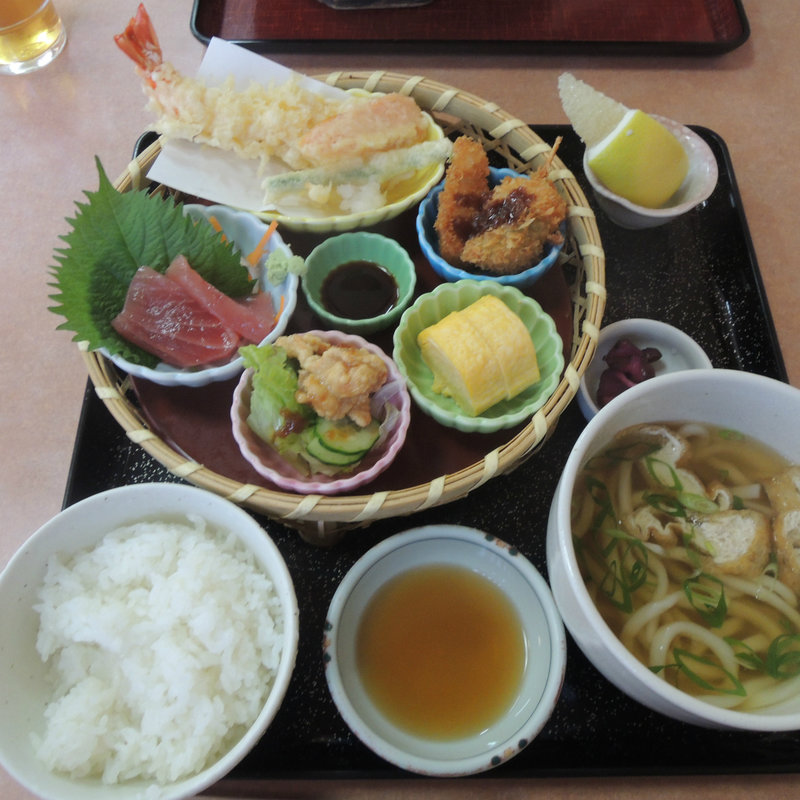 花かご膳(大和本陣)