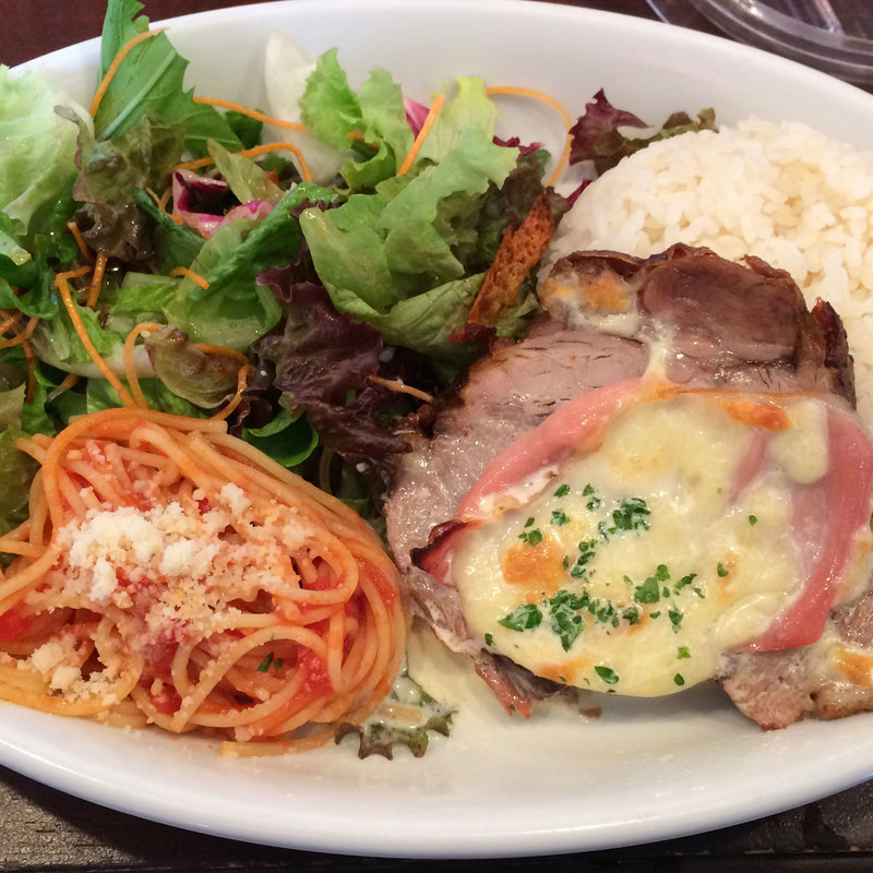 日替わりランチ（三元豚）(びすとろぼんてん 朝市通店 )