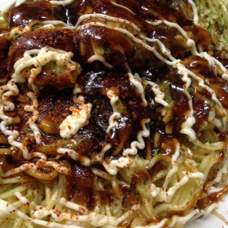 お好み焼き　肉玉そば(得)