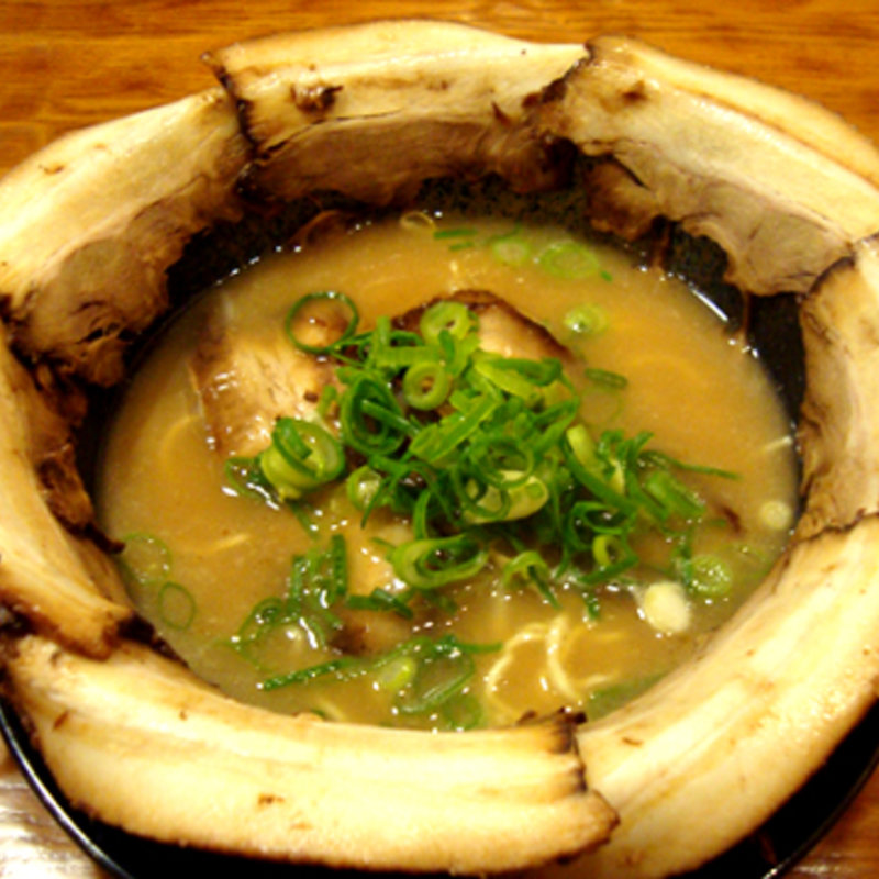 エリマキチャーシューラーメン(明石ラーメン135)