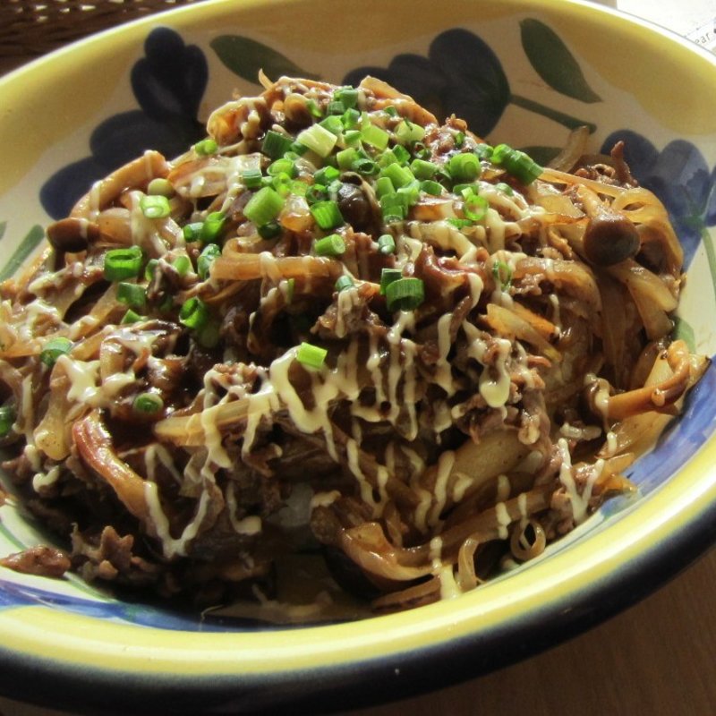 牛肉ときのこの洋風ライス(アトレーユ)