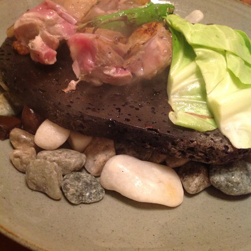 鶏肉の石焼き(はし田屋)