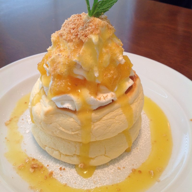 オレンジレアチーズのパンケーキ（ミディアムサイズ）(イーズカフェ)