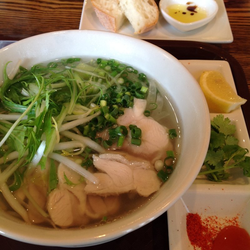 塩鶏のフォーのセット(さらさ)