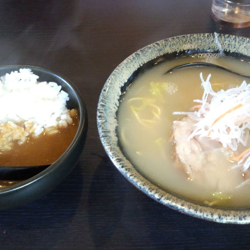 鶏がららーめんと小カレーのランチセット(鶏がららーめん　門扇　西浦店)