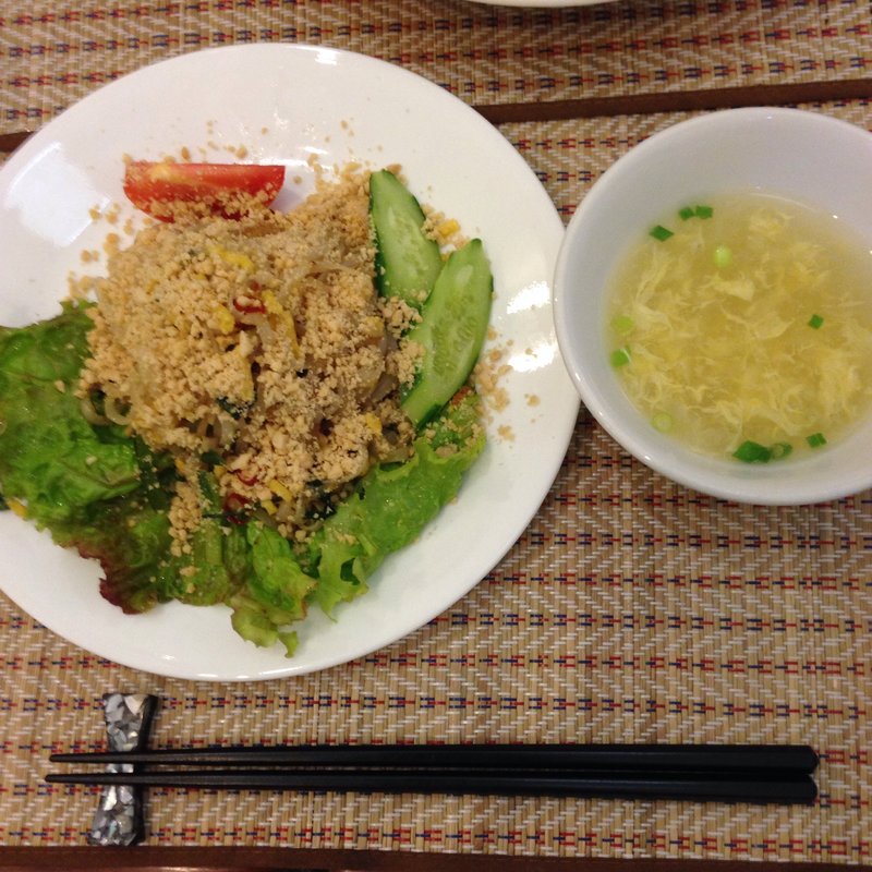 パッタイ(ロジウラノマタハリ)